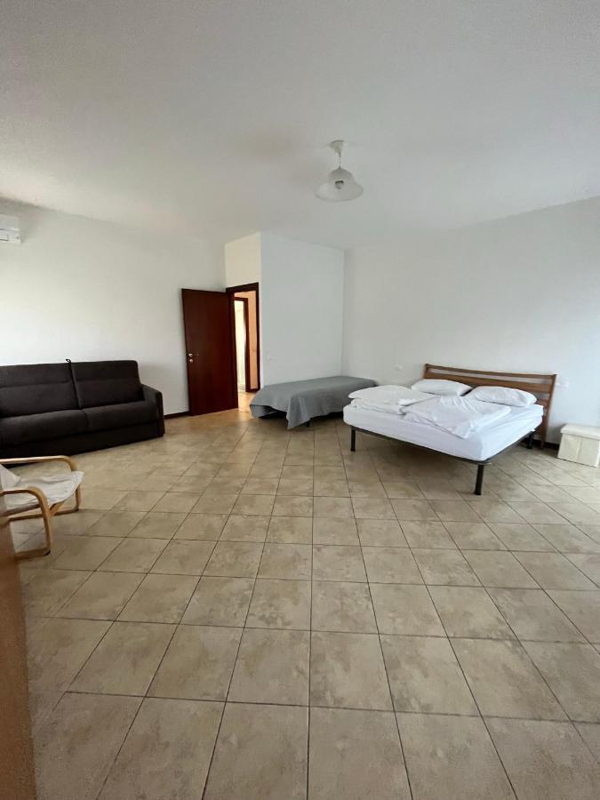 Appartement Sebino 11 à Peschiera del Garda Extérieur photo